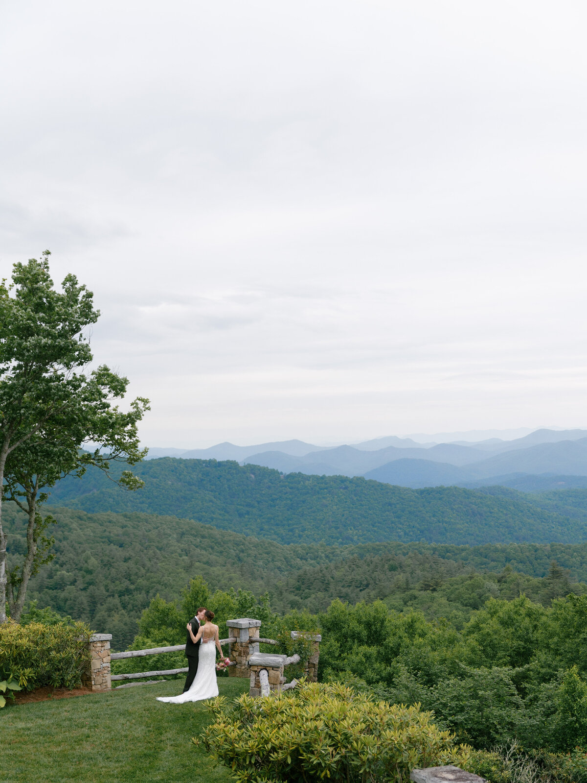 Rockwood-Lodge-Wedding-45