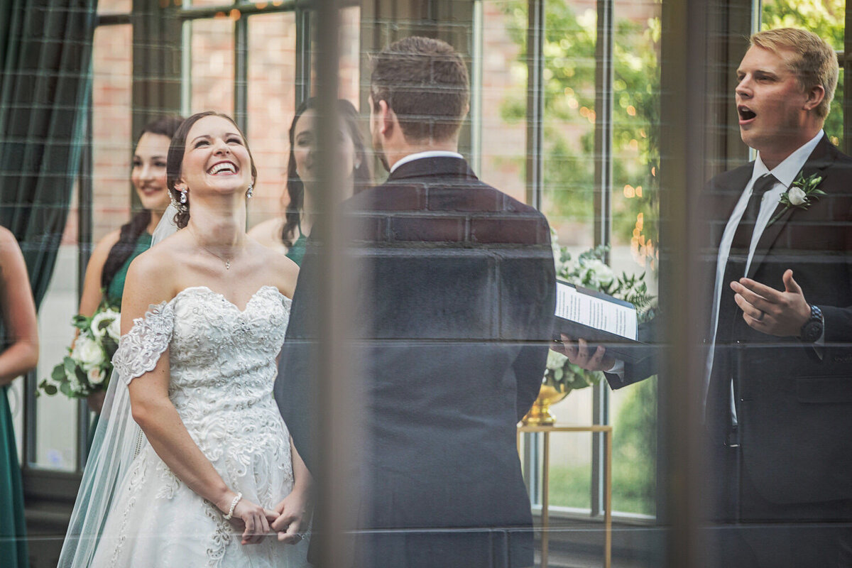 Metro-Detroit-Wedding-Photographer_143