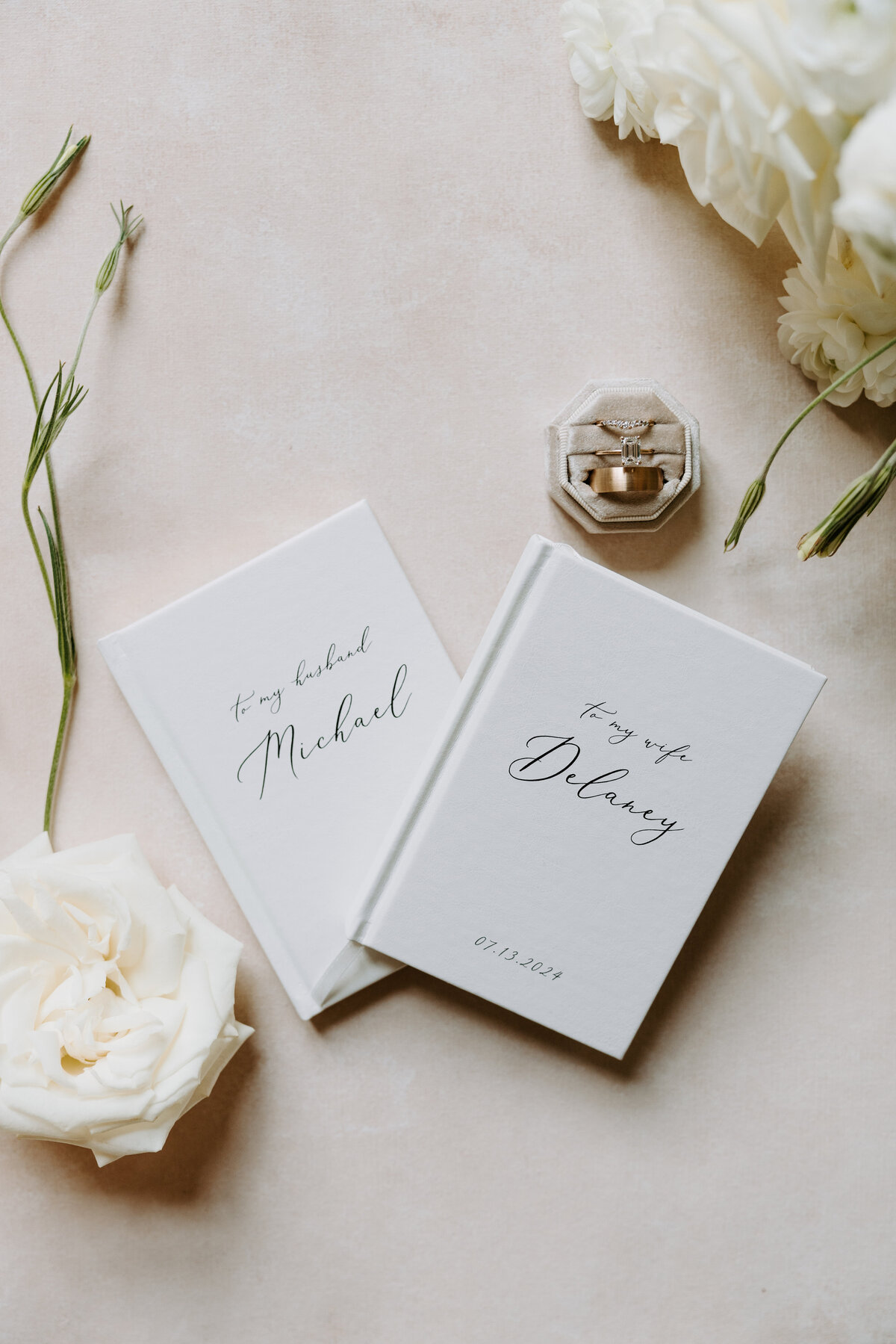 evergreen_weddings_co_canada_wedding_planner_designer_ottawa_winnipeg_toronto_full_service_wedding_planning_management_coordination_coordinating_design_services_designer_luxury_high_end_GettingReady-109
