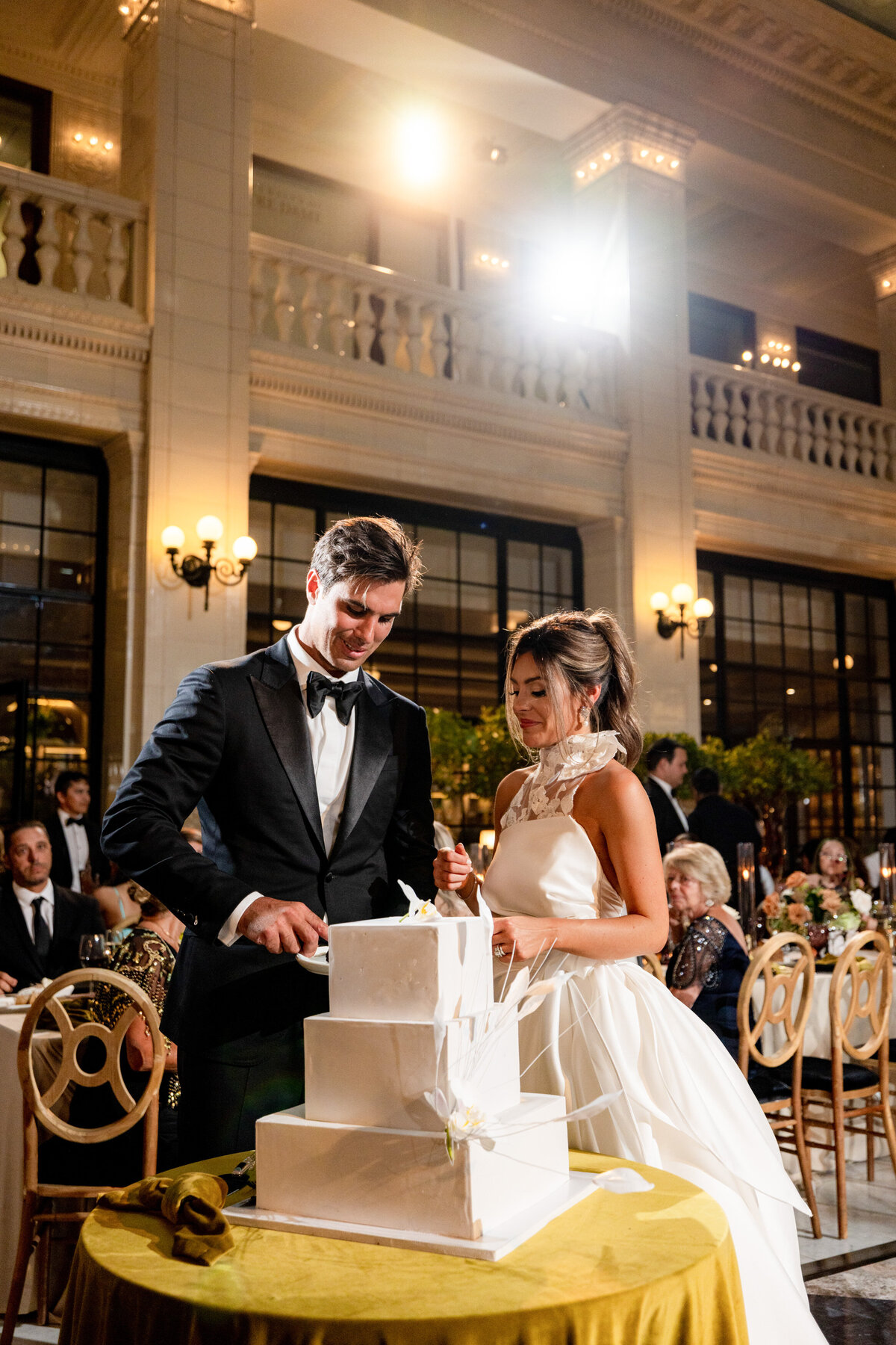 NeriPhoto-jake-chelios-wedding-exchange--143