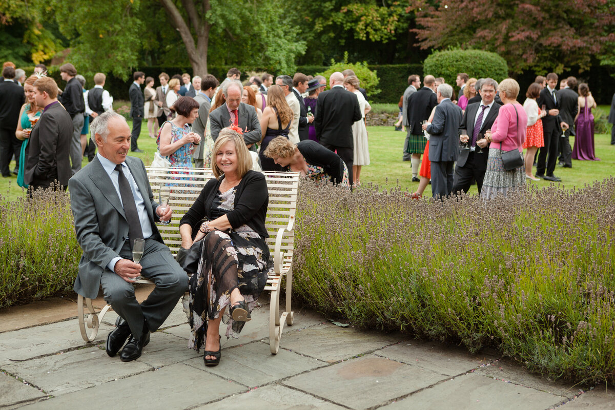 Notley-Abbey-wedding-photography-1076