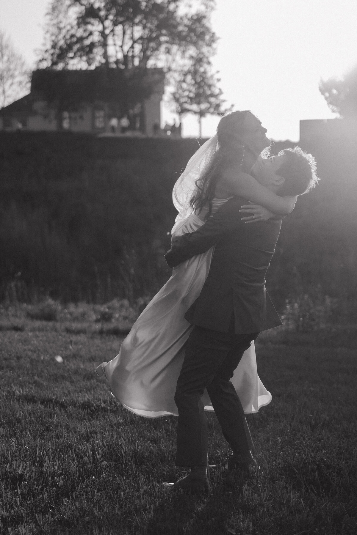 Sydney and Brant's Rustic Midwest Wedding Photography-699