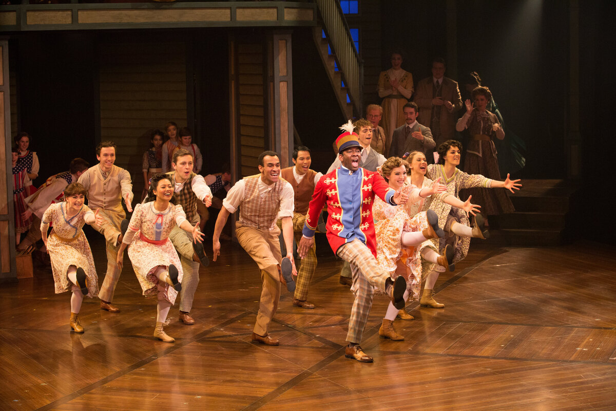 1469_The Music Man_On The Run