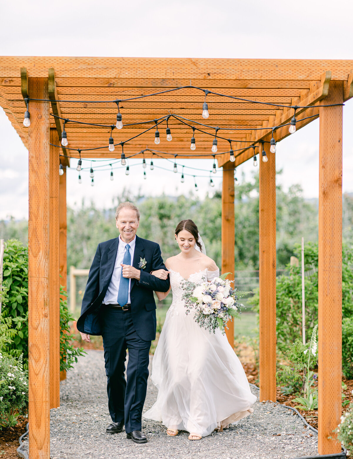 Portland OR Wedding Photographer Chantal Sokhorn Photography The Orchards Hoodriver OR-470
