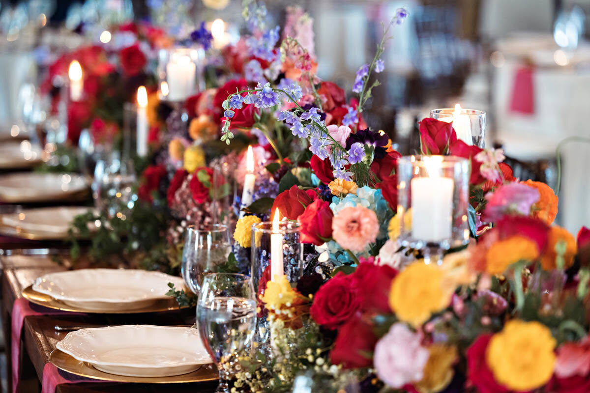 vibrant-table-decor-photographer