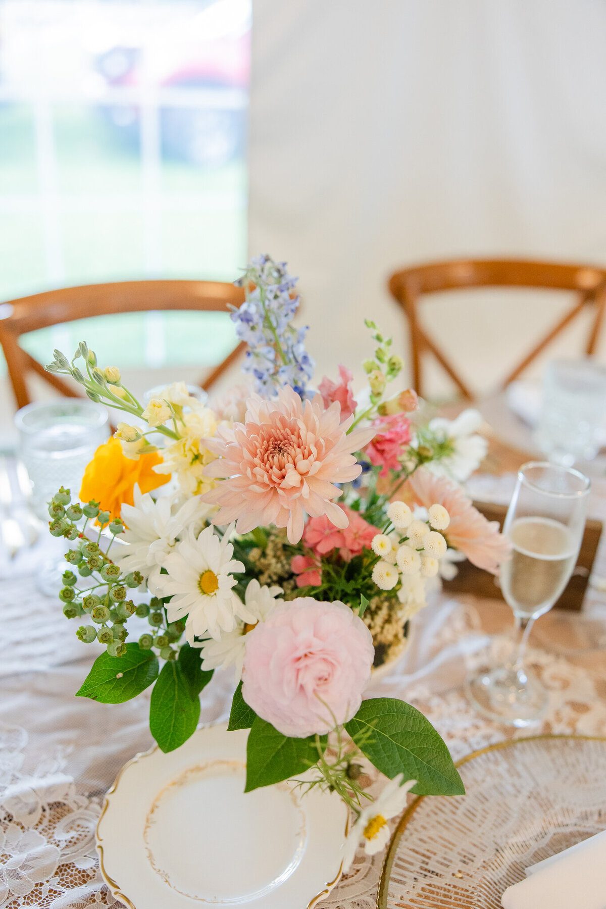 phelps-hathaway-house-wedding-centerpiece