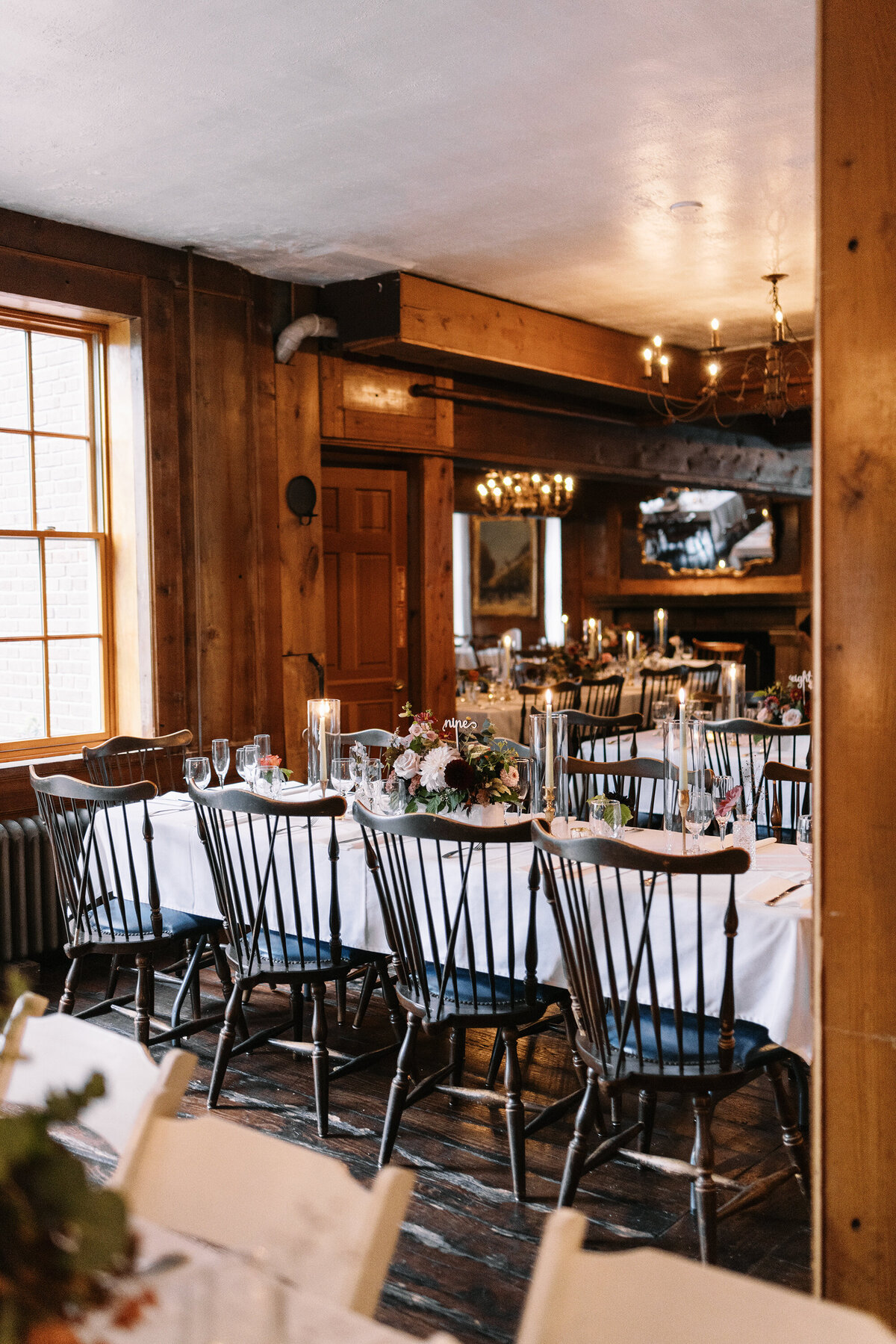 Rainy wedding day at outling lodge in stillwater minnesota 