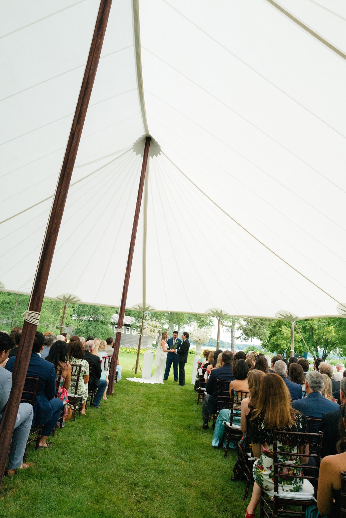 Lake-Minnetonka-wedding-Will-DeGraw-Clever-Disarray-51