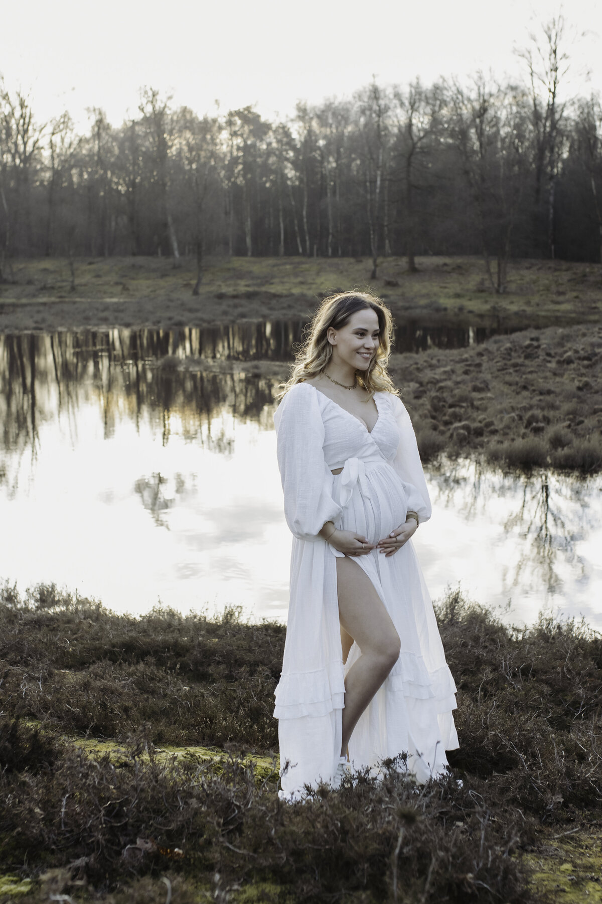 zwangerschapsfotograaf limburg, zwangerschapsfotograaf, zwangerschapsfotograaf haelen, zwangerschapsfotograaf roermond, zwangerschapsfotograaf leudal, zwangerschapsfotograaf haelen, zwangerschapsfotograaf in de buurt van haelen