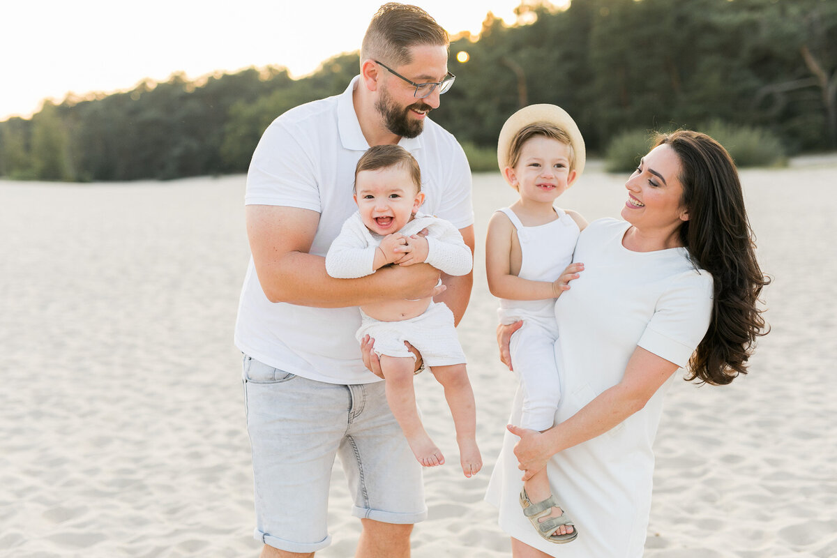 Jasmijn-Brussé-Fotografie-Familieshoot-Soesterduinen-10