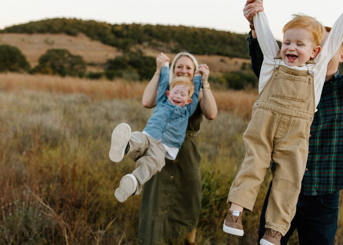 Austin-Lifestyle-Photographer-Cooley Family Story-44-grain