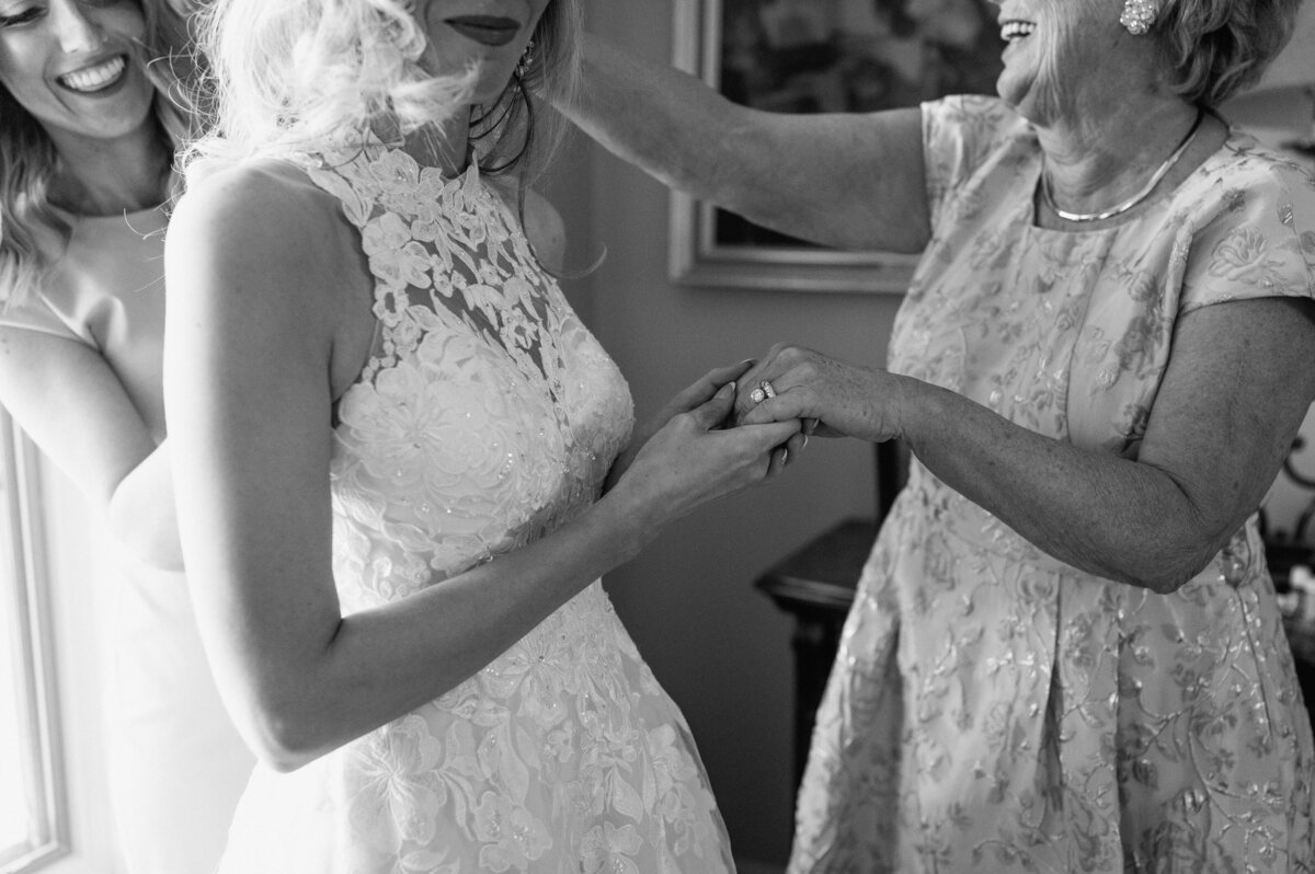 backyard_intimate_wedding_spokane_washington_01