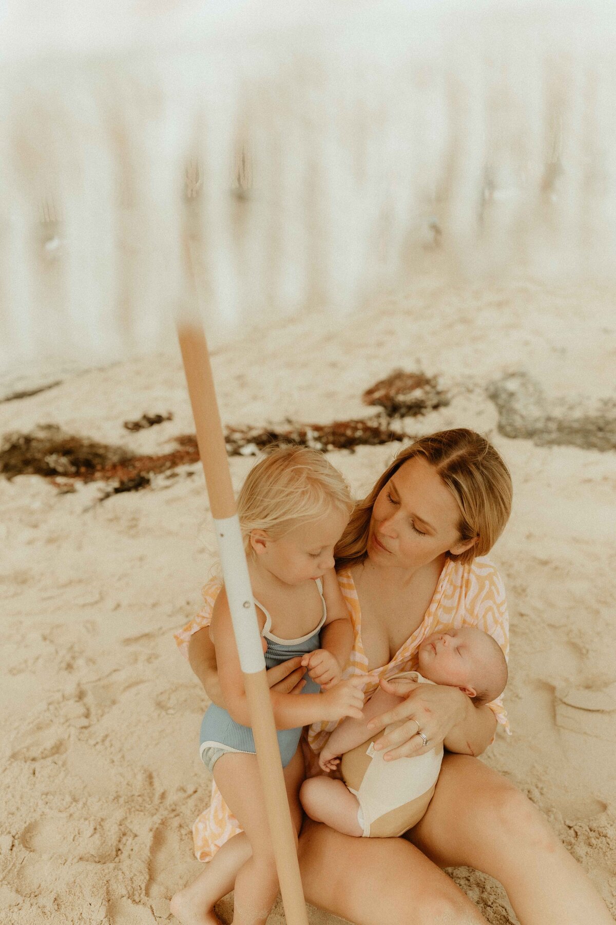 emmawandphotography_bundneena_kurnell_motherhood_sutherlandshirephotographer_cronullaphotographer_motherhood_sydneymotherhoodphotographer_royalnationalpark_familyphotographer_sutherlandshirefamilyphotographer_cronullafamilyphotographer_adventurouscouplesession_couplephotographer_sydenycouplephotographer_mindfulphotography