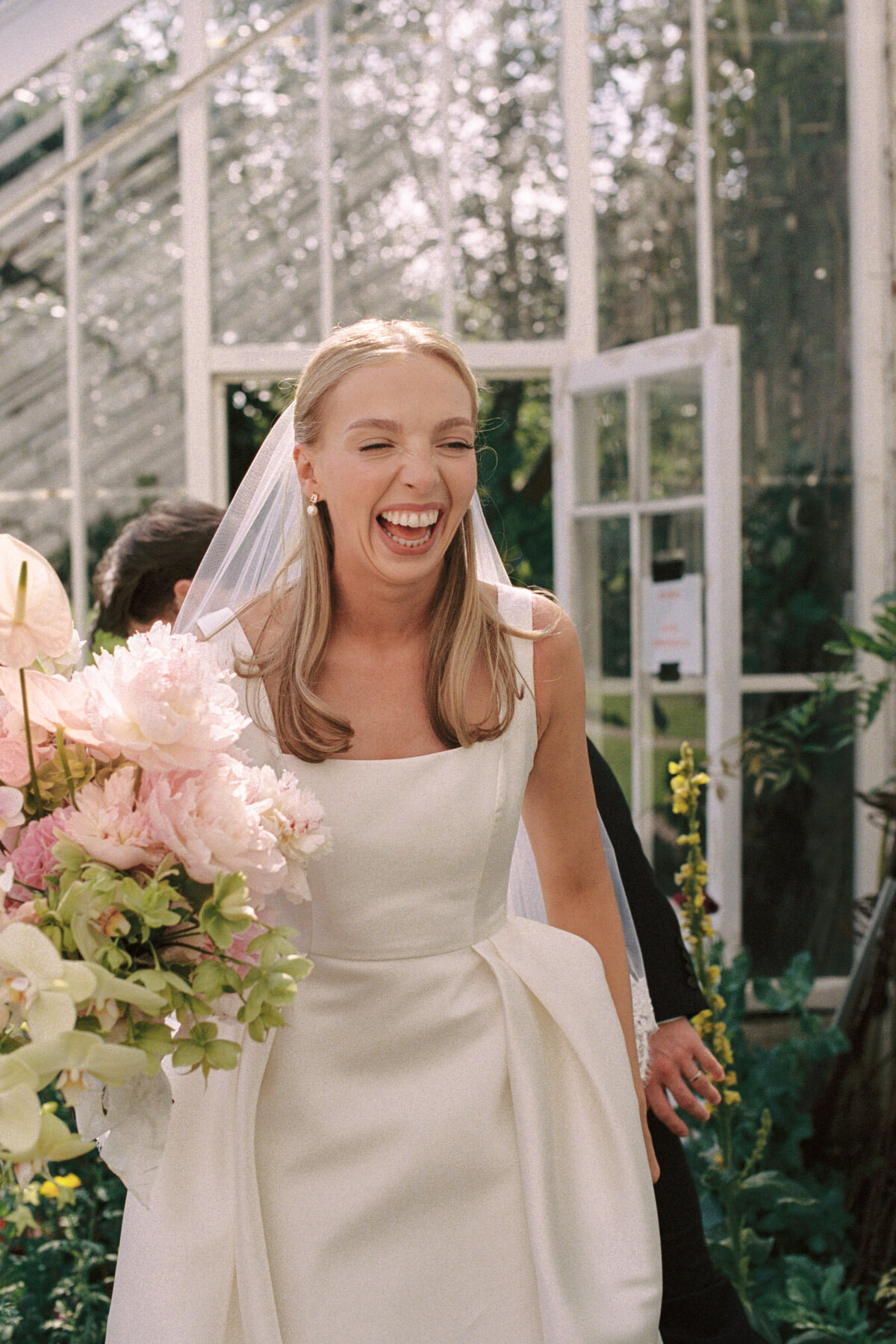Modern-fashion-wedding-analog-film-photography-scotland-2