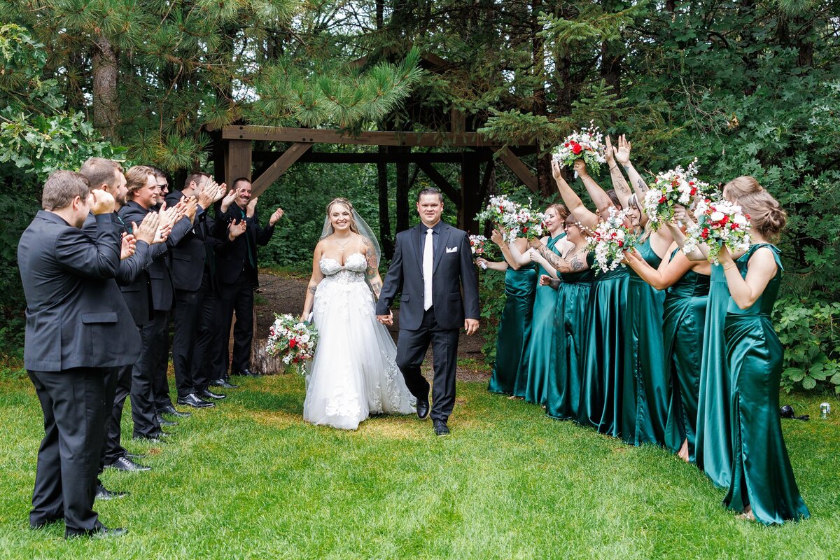 399-Shanda-Matt-Wedding-Photographer-St-Cloud-Brainerd-MN-MindiJenningsPhotography