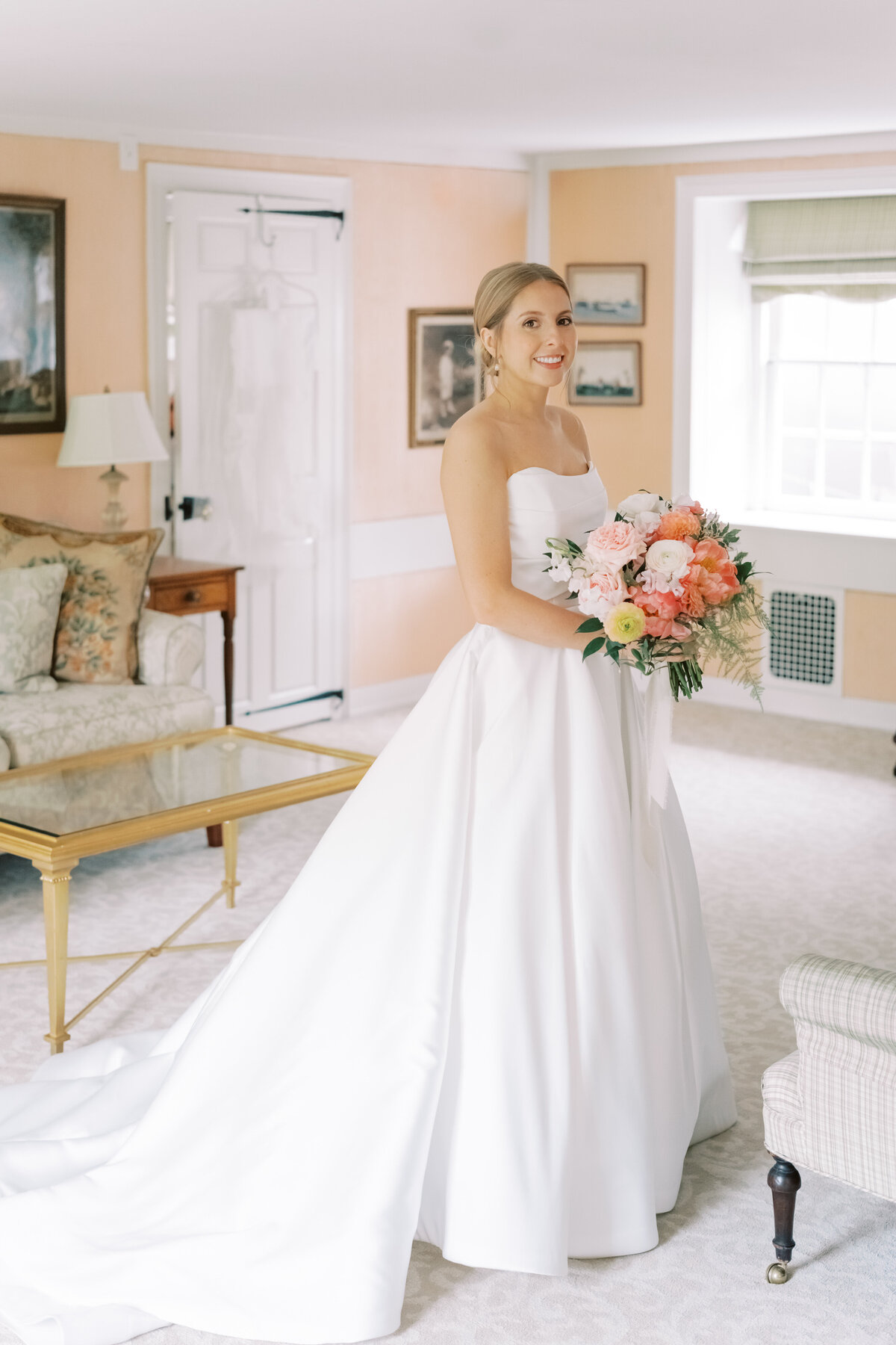 Bridal portrait at Appleford Estate in Villanova, Pennsylvania
