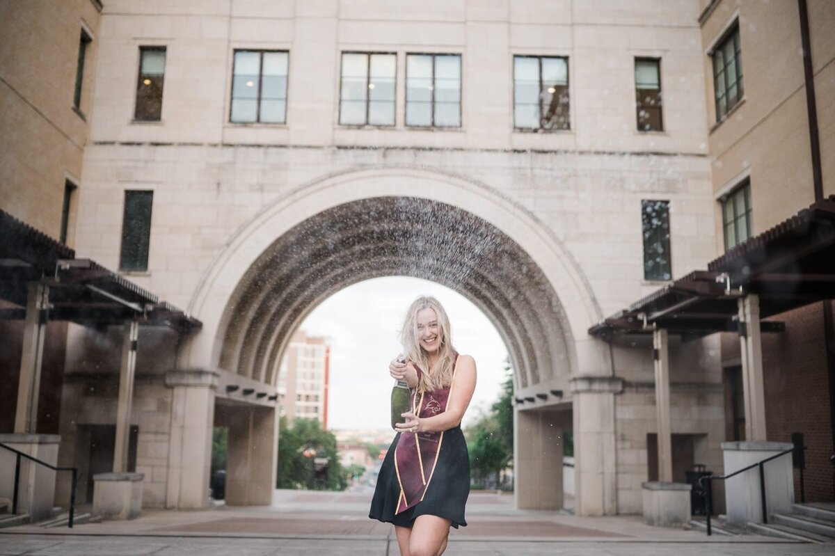 texas-state-senior-photos-001-1538x1024