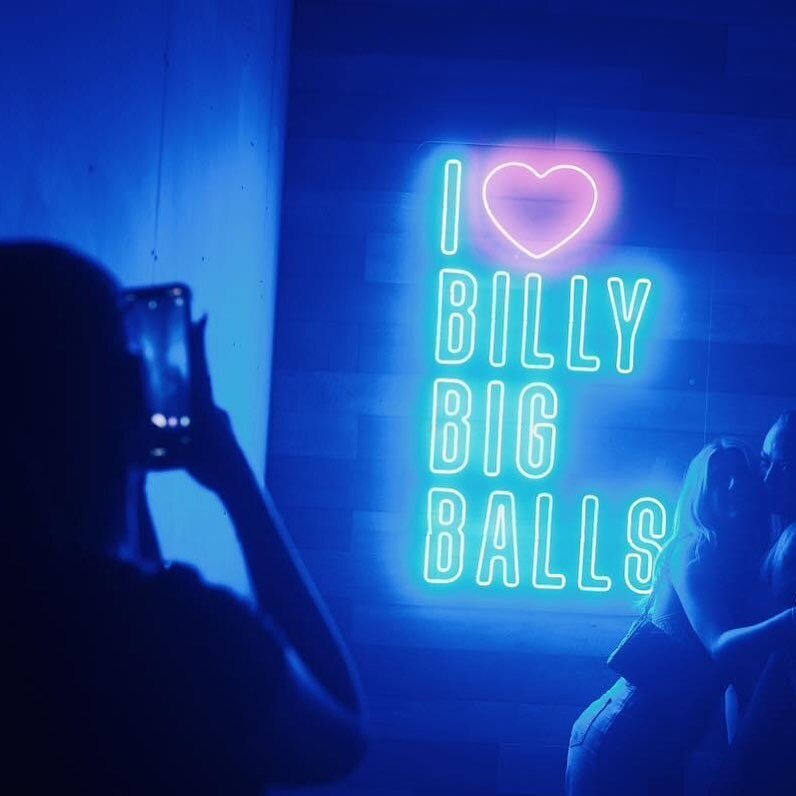 ellis-signs-i-heart-billy-big-balls-custom-neon-sign