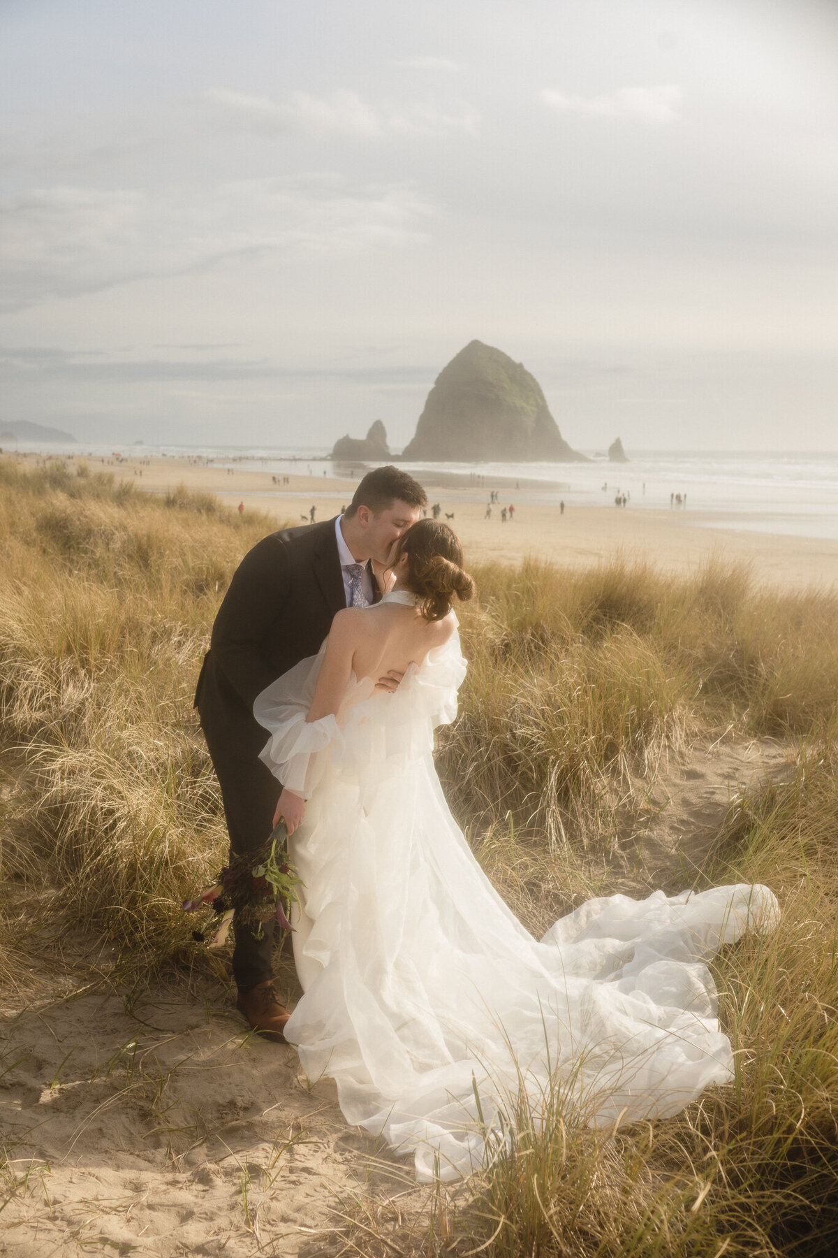 Cannon Beach Elopement Photographer_HK-9