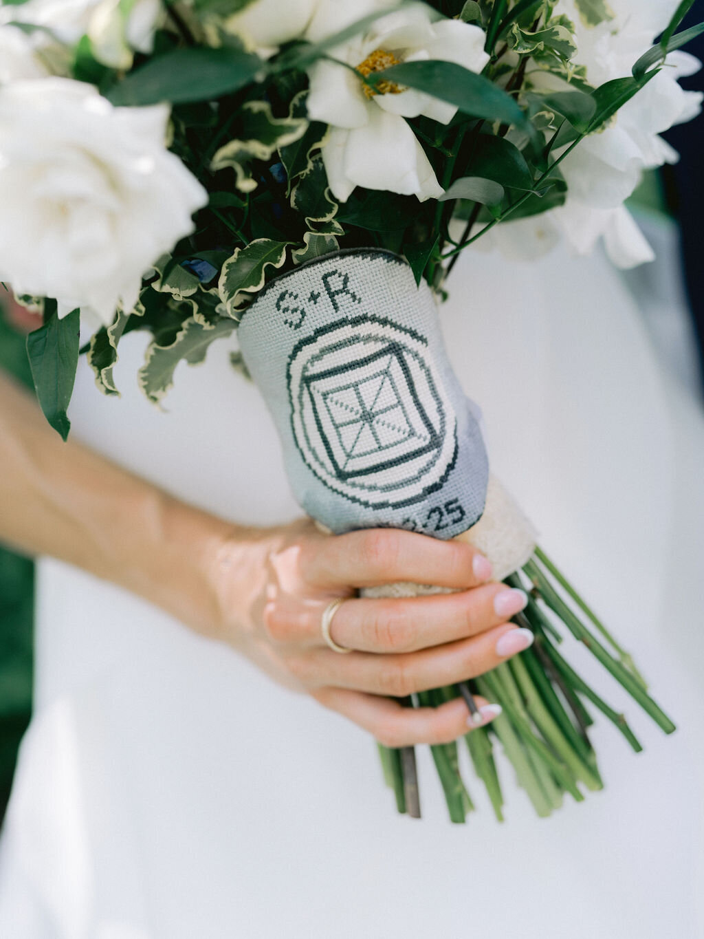 NikkiSanterre_EastCoastLuxuryWeddingPhotographer_CliftonInnWedding_Sky&Ryan-31