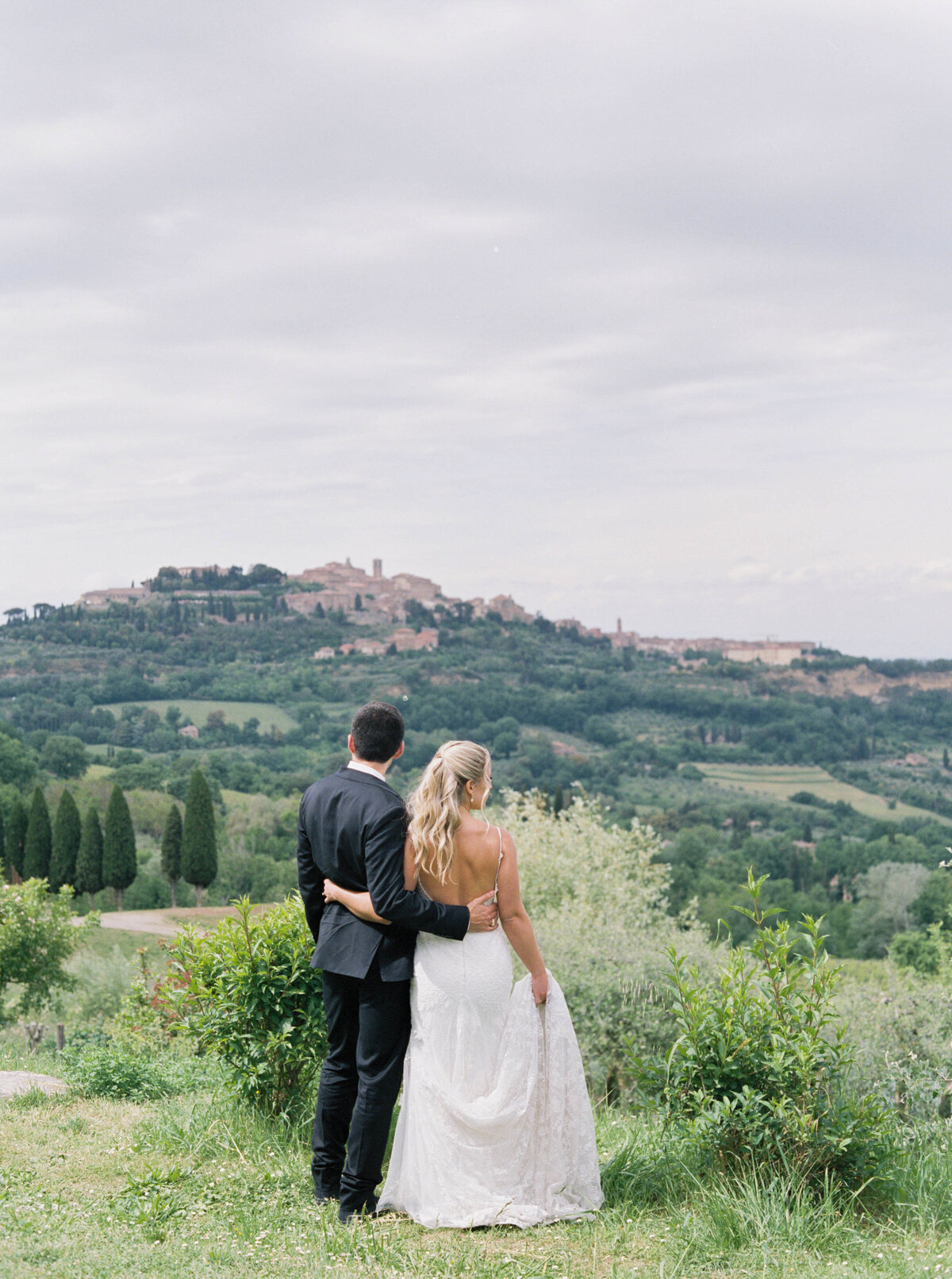 Tuscany Destination Wedding on film by Fine Art Film Destination Wedding Photographer Sheri McMahon-22