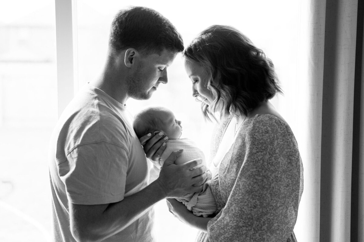 natural-light-newborn-session-austin (26)