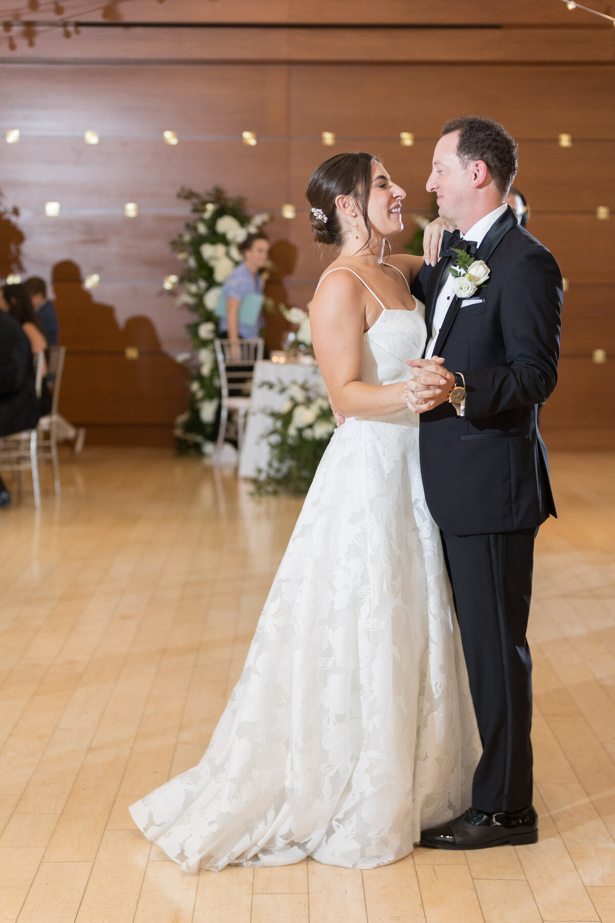 Kimmel Center Wedding_Susan Hennessey Photography_78