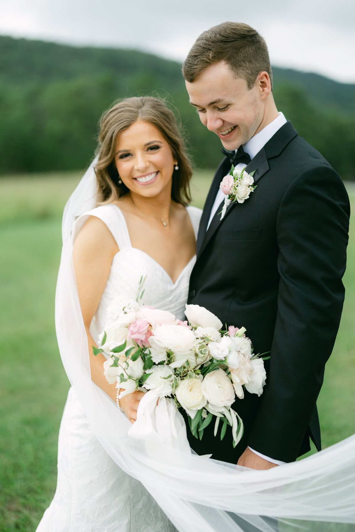 Katherine Horton Photography Olivia & Drew Wedding Day Katherine's Favorites_0092