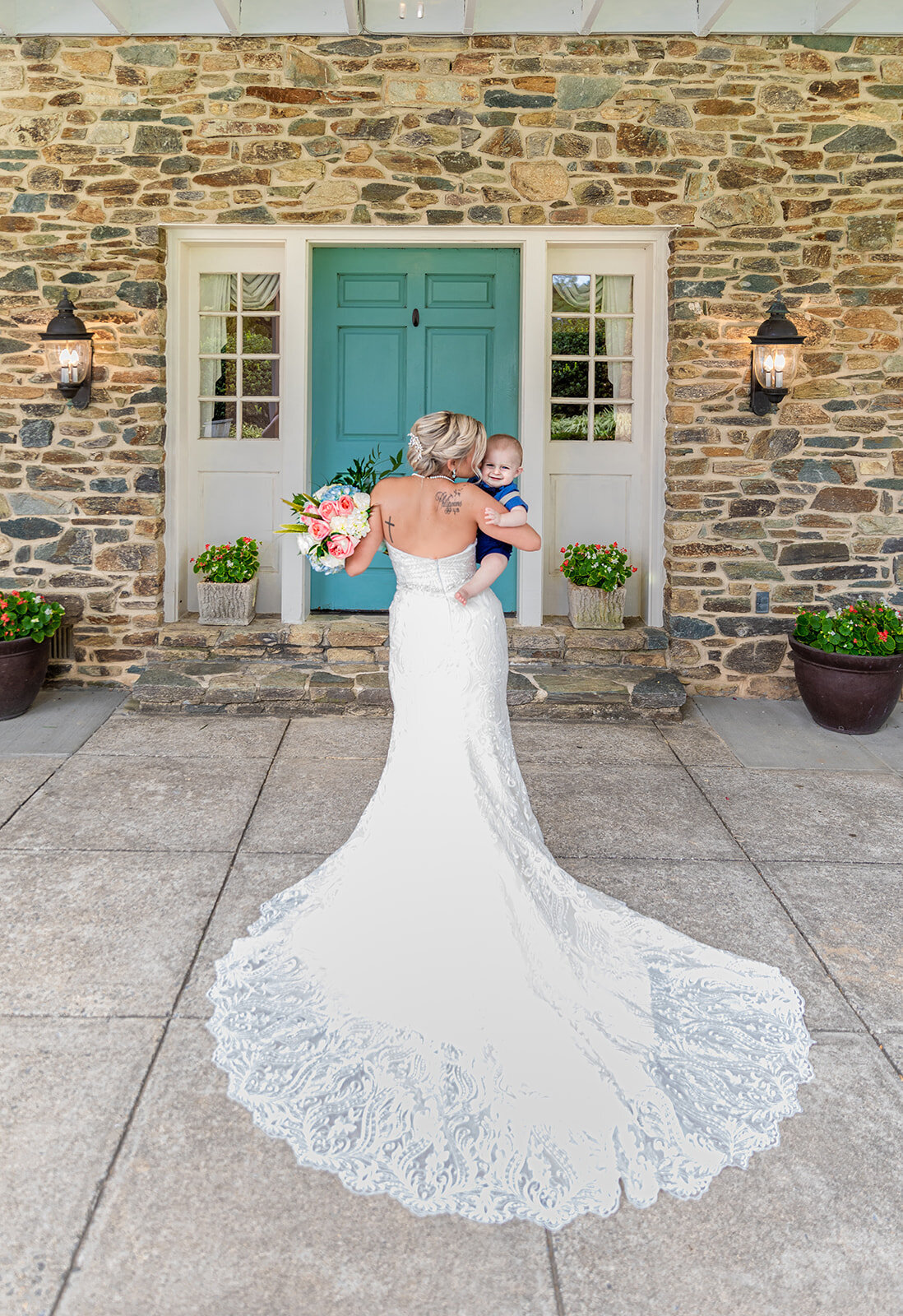 bride with her baby