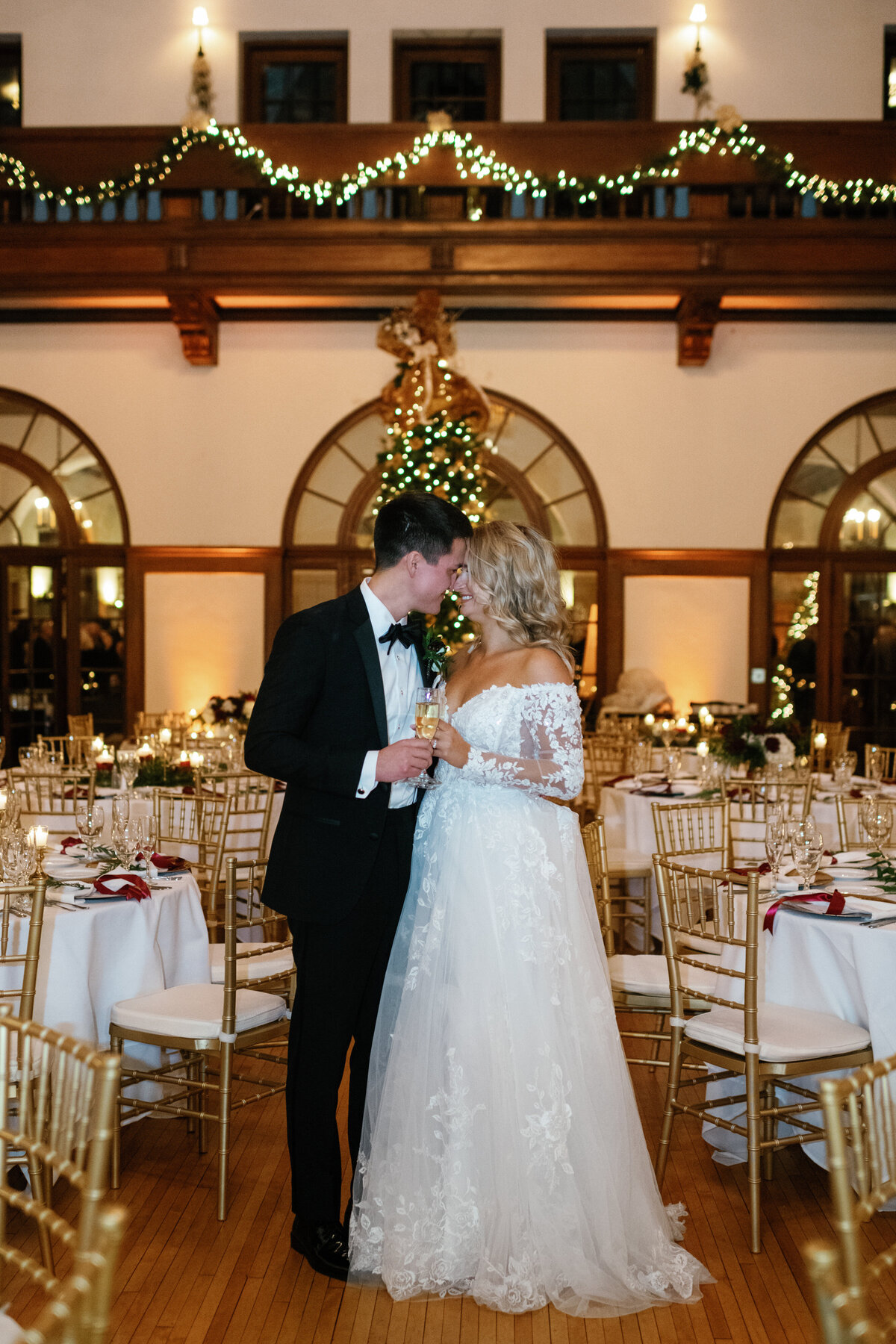 detroit-yacht-club-winter-wedding-photo-1088 copy