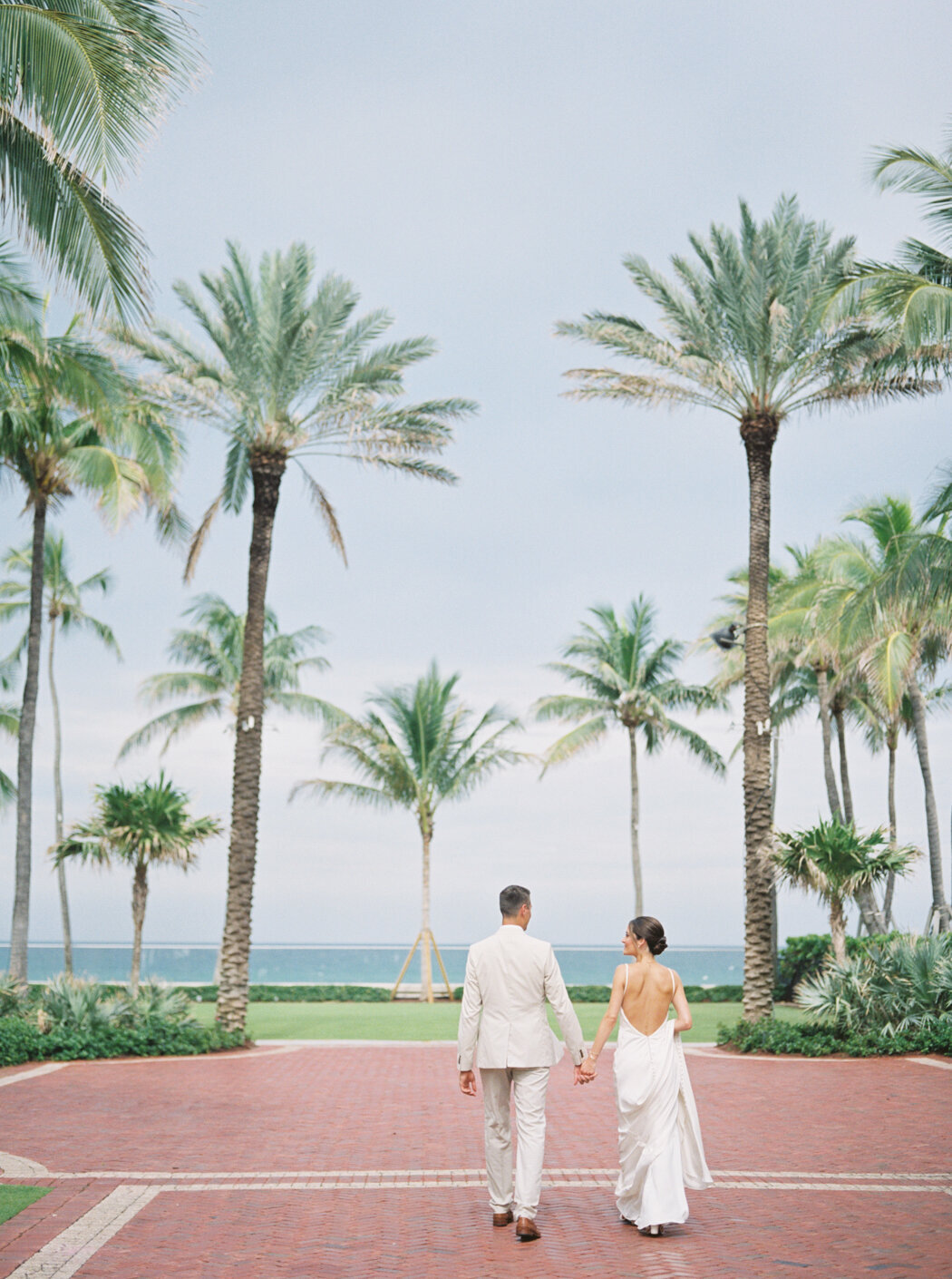 2023-07-breakers-wedding-palm-beach-photographer-15
