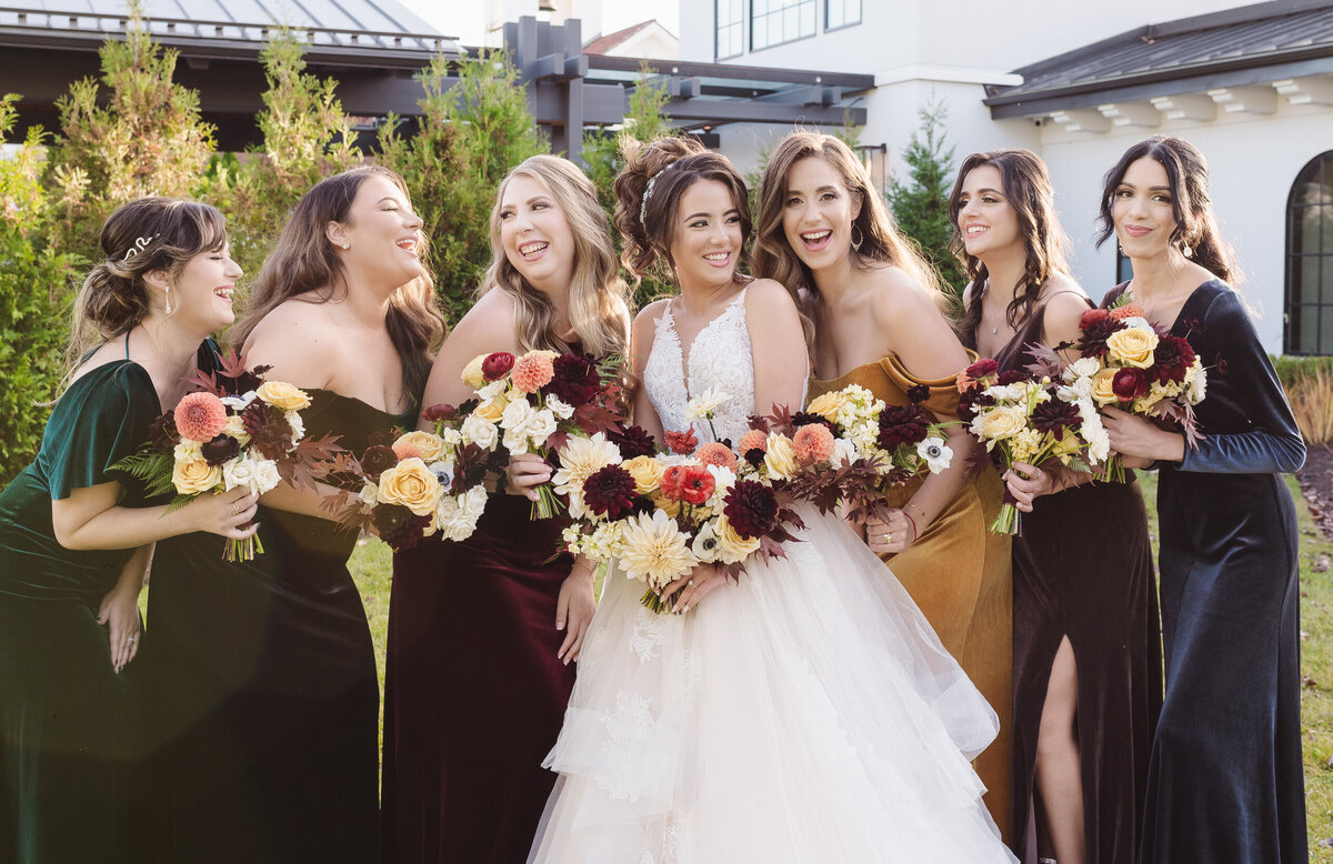 whimsical-wedding-photographer-nj-by-suess-moments-at-the-perona-farms-refinery