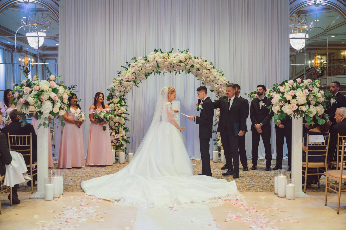 250613-Laura&Alex-Wedding-TheLegacyCastle-PomptonPlains-NJ-Previews-Web-184