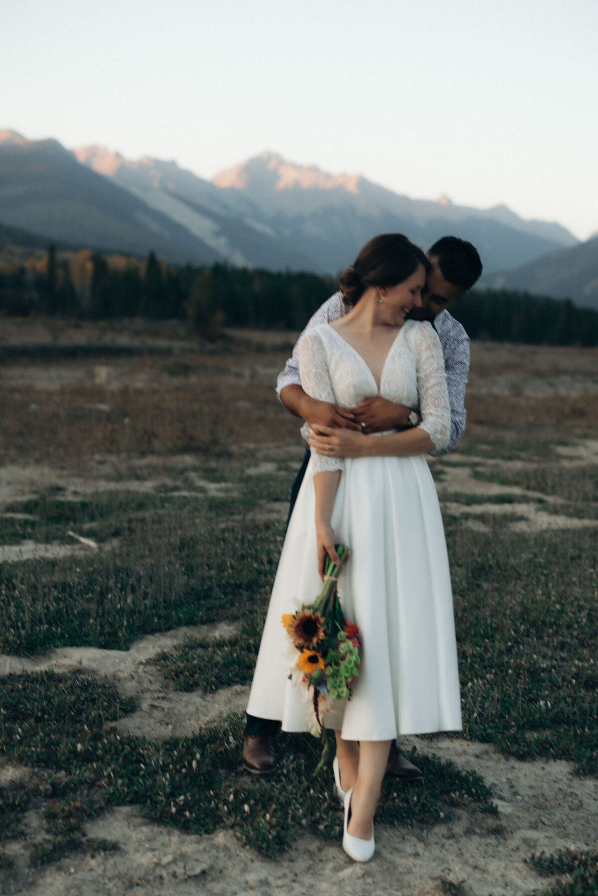 vpc-golden-bc-intimate-wedding-108