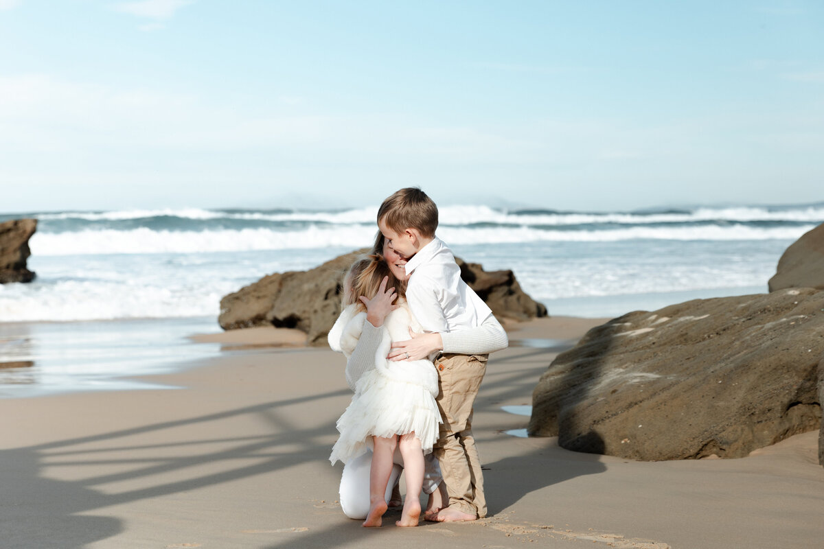 2024 Mothers Day Shoot - Redhead Beach - Roam Ahead Media - Roam Ahead Weddings-17