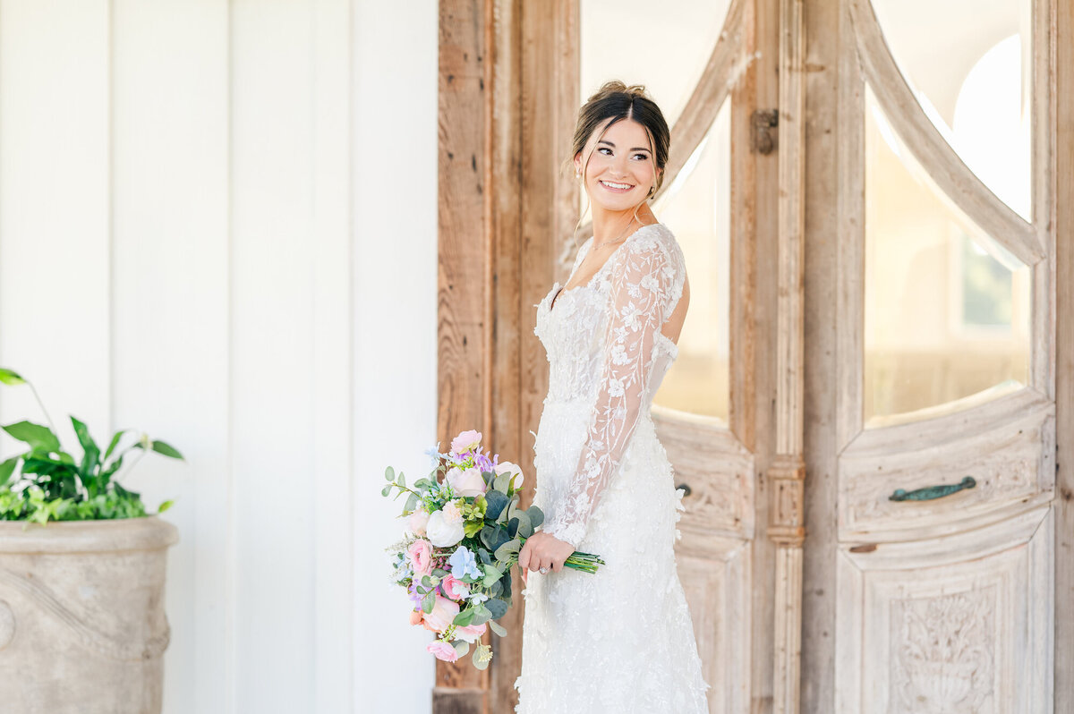 white-magnolia-bridal-kentwood-louisiana-3