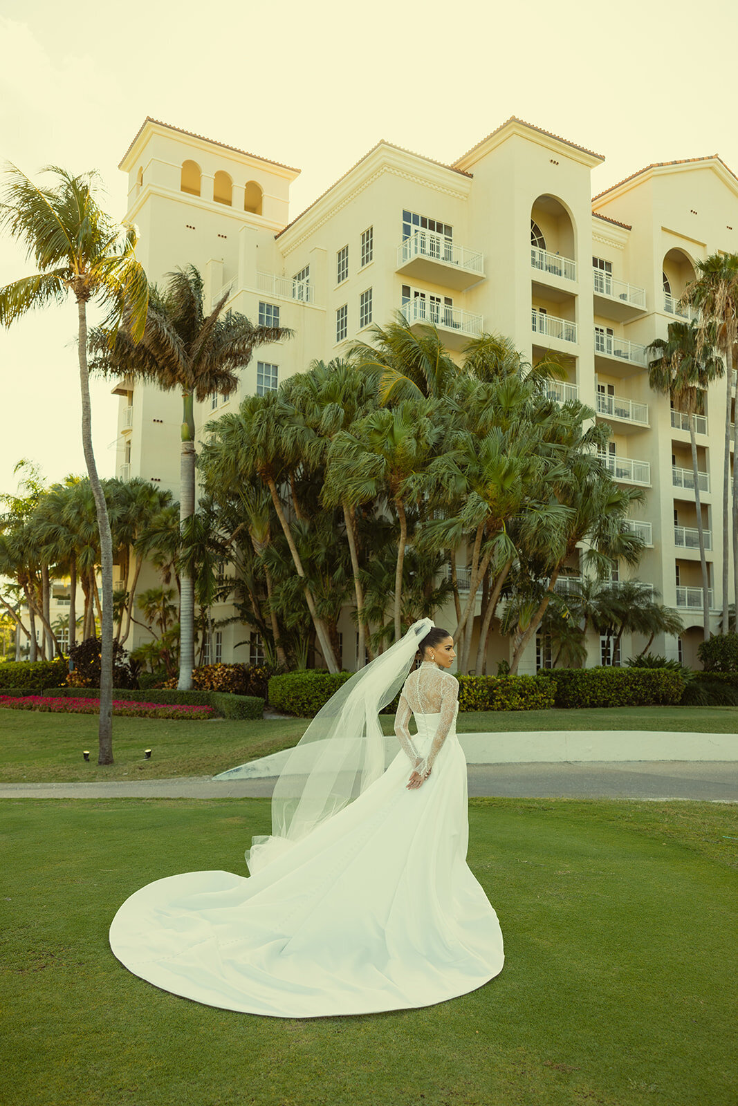 Bridal Portraits JW Marriot Turnberry Miami Wedding Aileen Ayala Photography8675