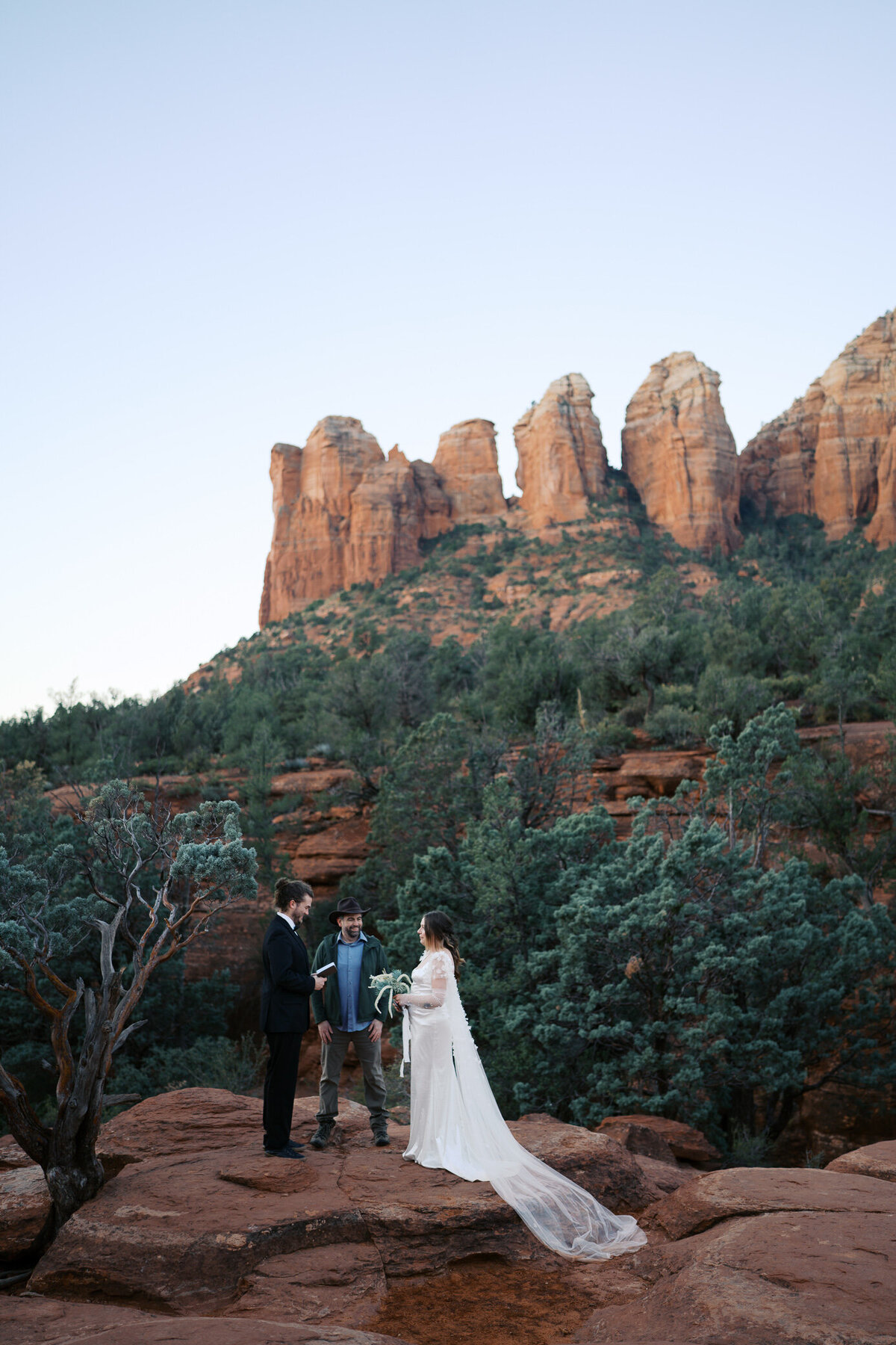 sedona-elopement-ceremony-seven-sacred-pools