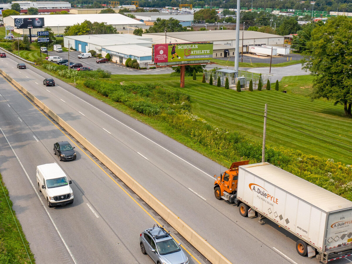 billboard-advertising-by-Triou-marketing-20