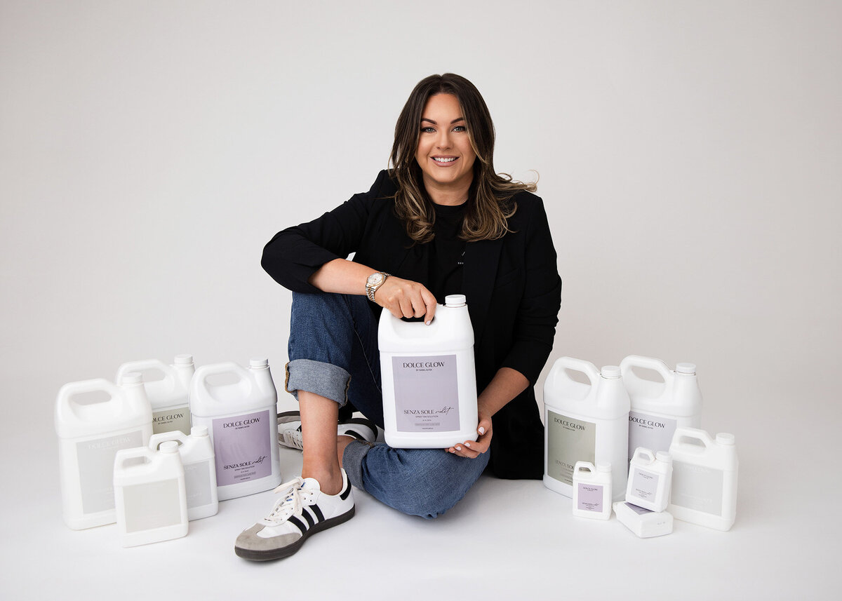 BRANDING_PHOTOGRAPHER_PERTH_TANNING_AESTHETICS_CLINIC_BEAUTY04