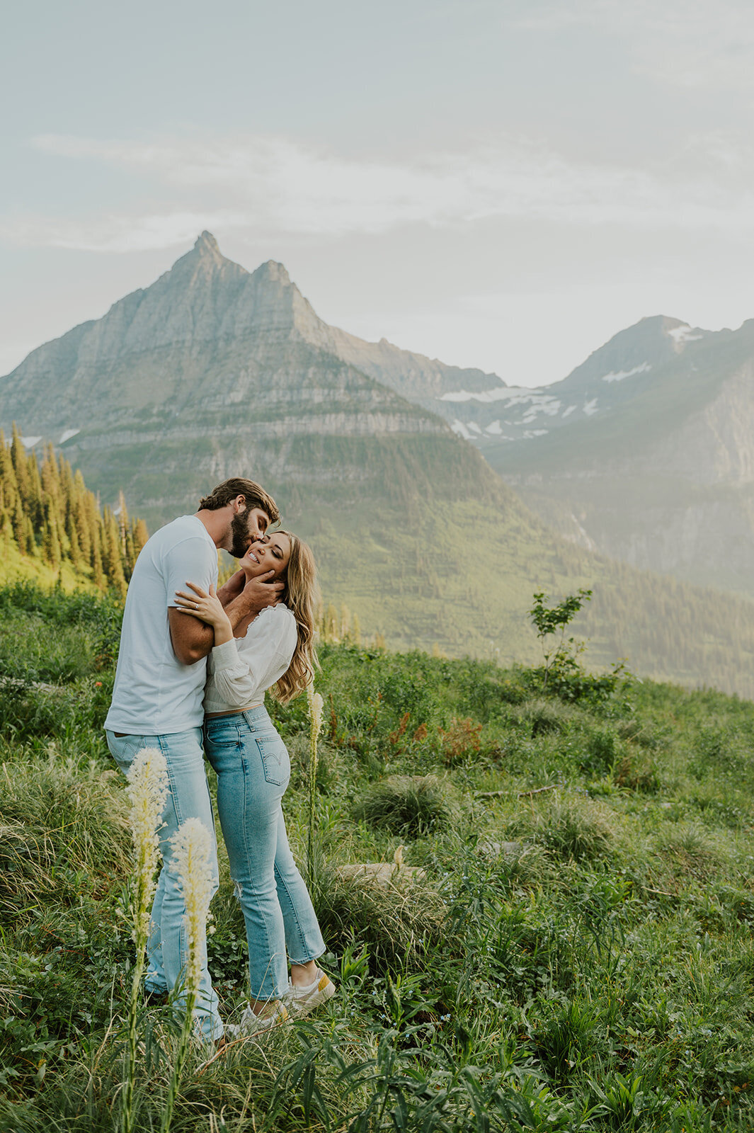 presley-gray-glacier-national-park-engagement-1150