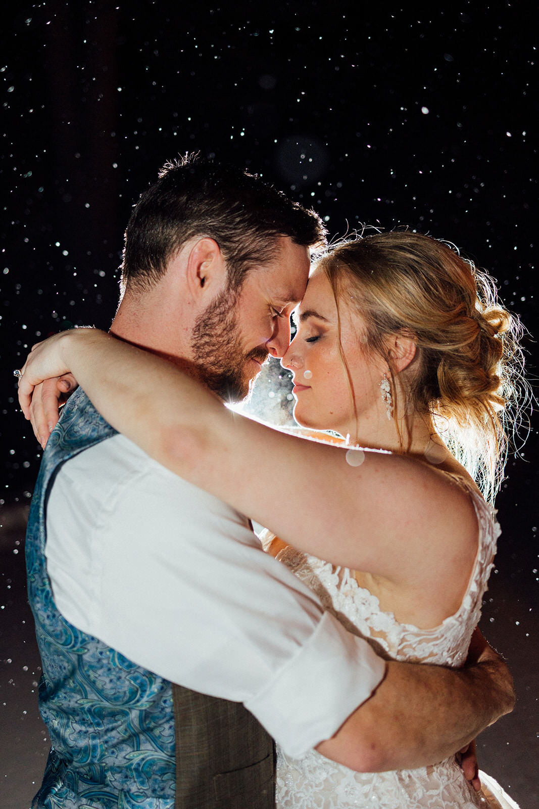 34Seattle-Wedding-photographer-associate-sydney-2