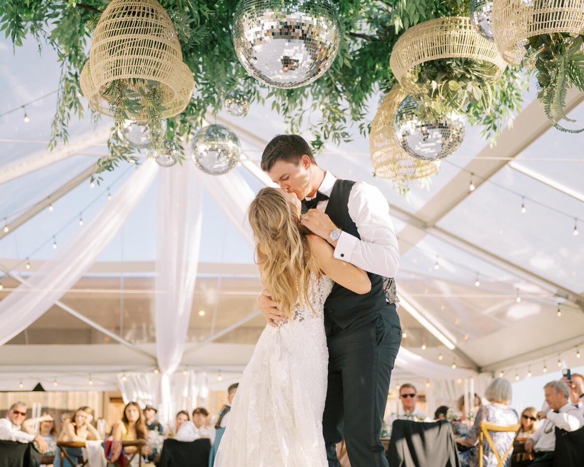 Emotional wedding photography