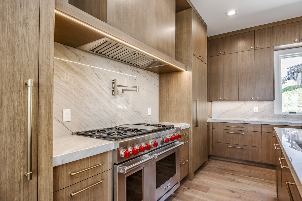 16-9319GoldenSpikeCourt16