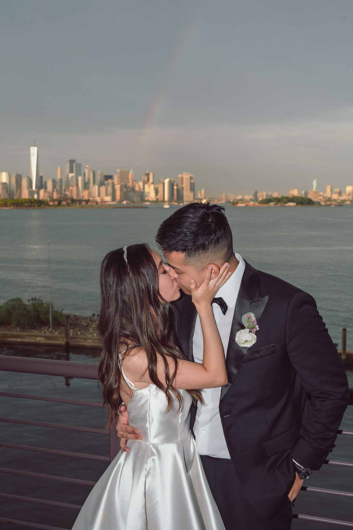 240804-Gloria&Andy-HudsonHouse-Wedding-JerseyCity-NJ-Previews-Web-165