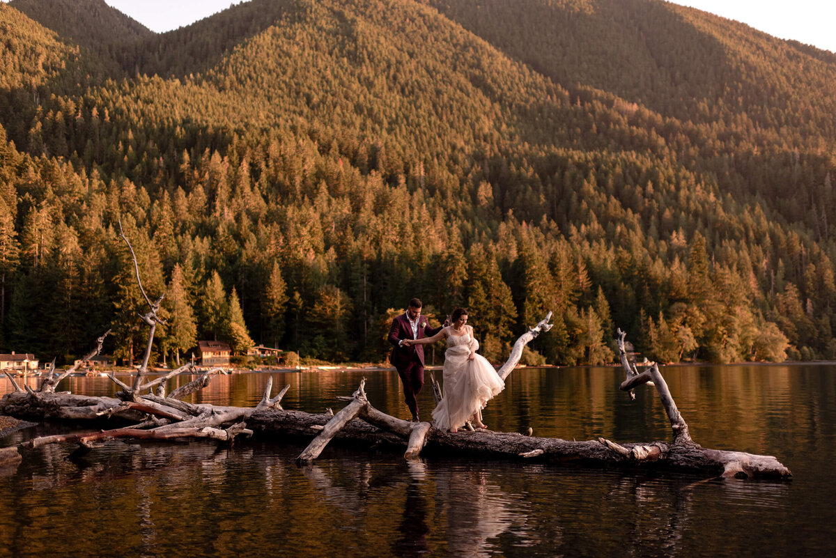 Bride and Groom on their wedding day in Washington State.