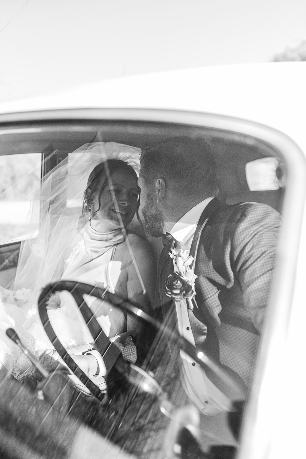 Molly + Patrick_Preview_54_1950