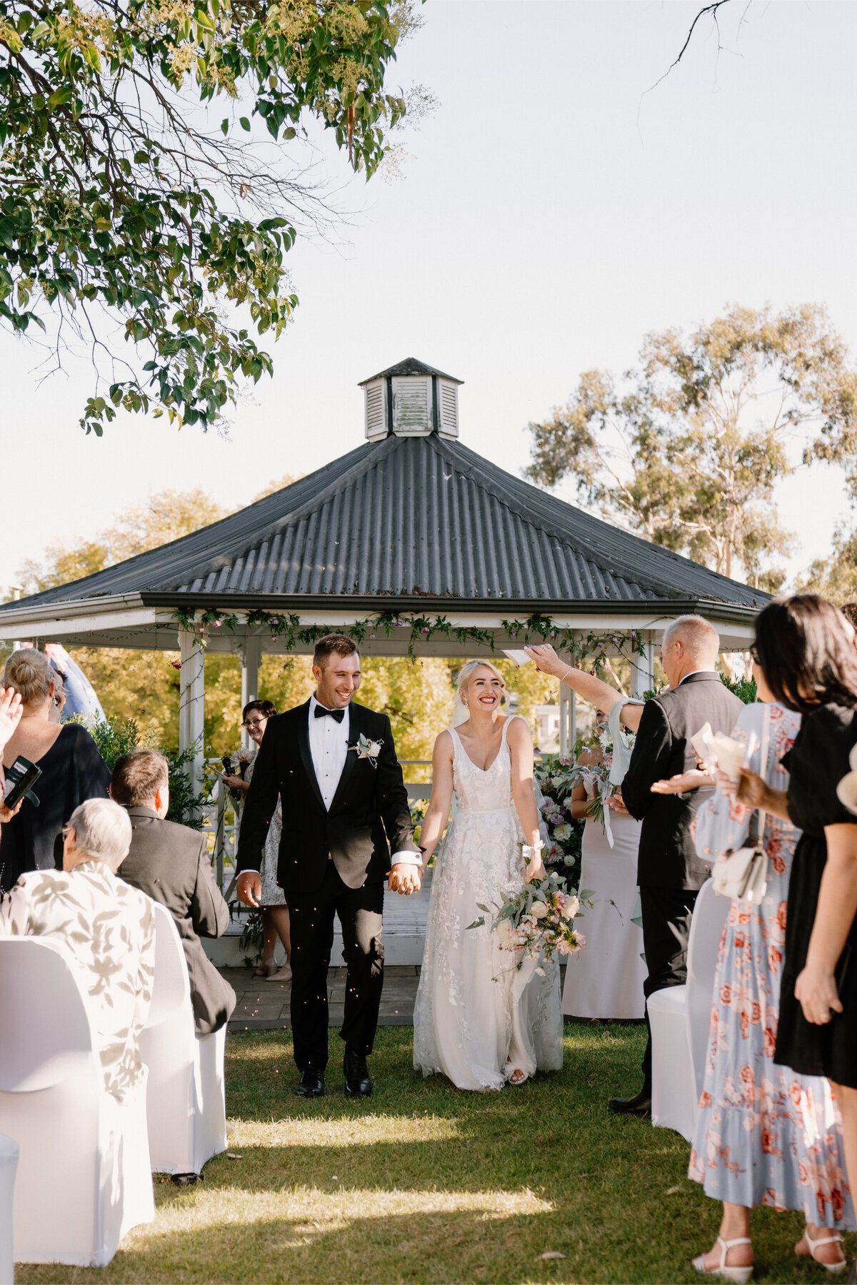 love-gem-albury-wodonga-riverina-wedding-photographer5