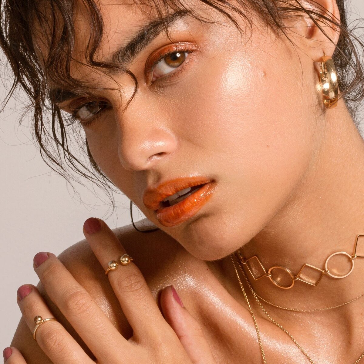 Vivi x Carmen carmona