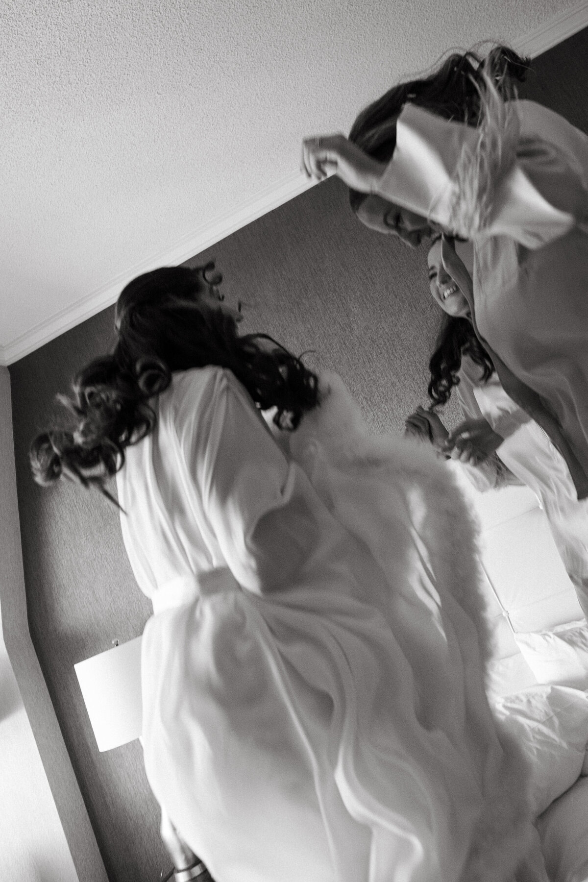 Nicky&ToanAnh-GettingReady-23 (1)